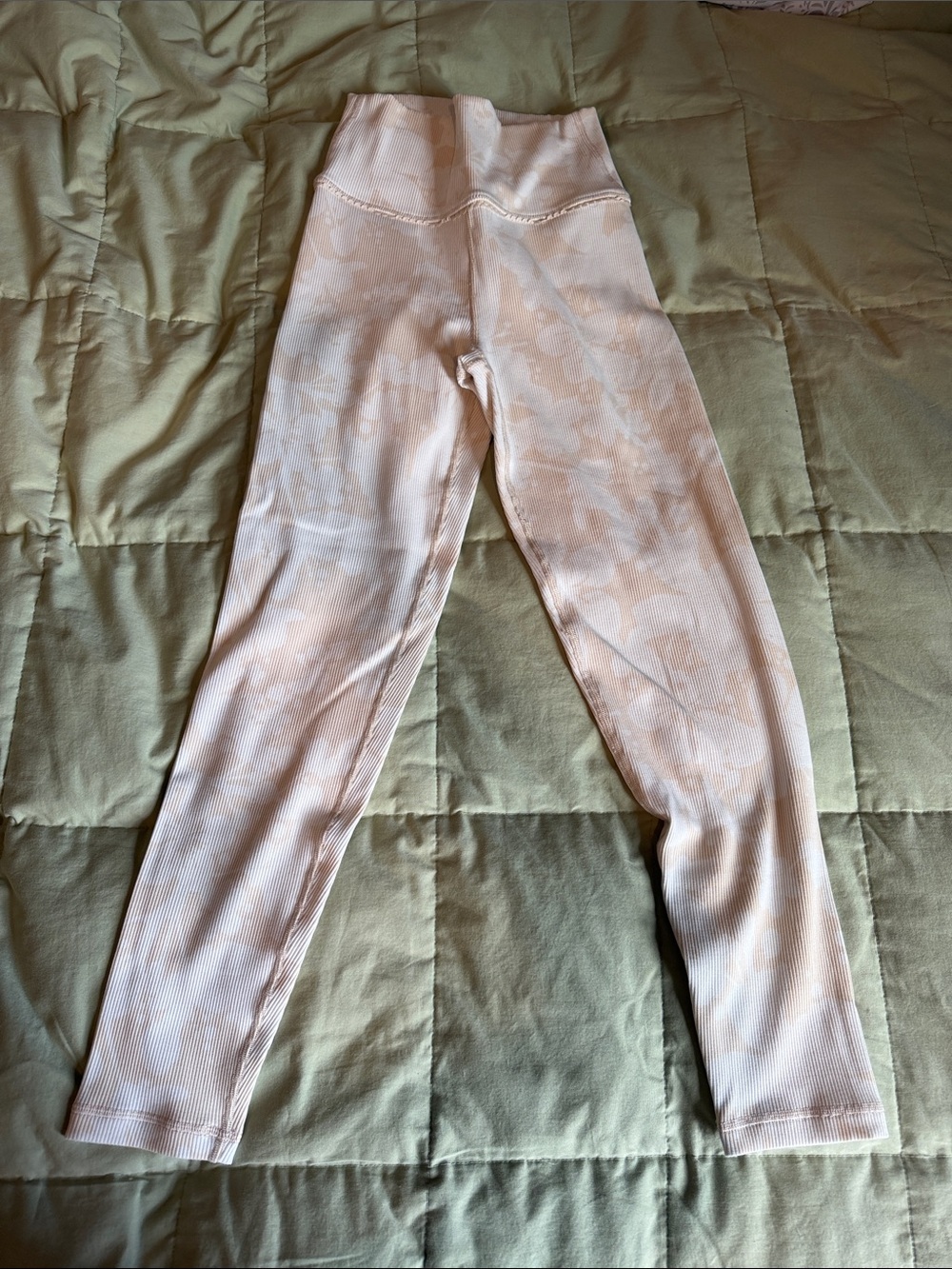 High-Rise Floral Jacquard Leggings
